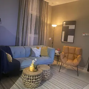 استديو راقي بحي الملقا الرياض