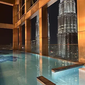 شقة Tropicana The Residences - Klcc By Luxury World, كوالالمبور